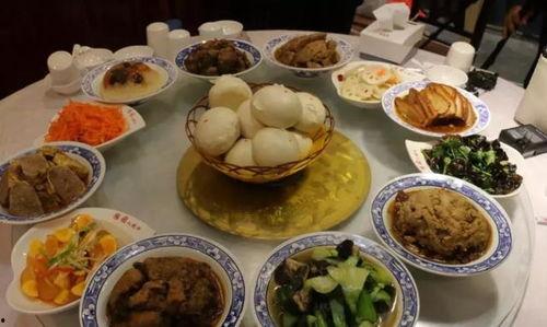 新沂八大碗吃瓜免费,免费吃瓜，畅享夏日清凉盛宴  第1张
