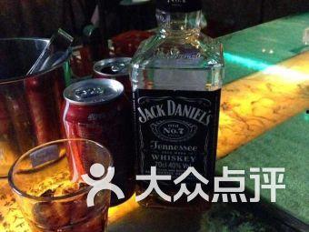 滨海酒镇爆料案件最新  第2张