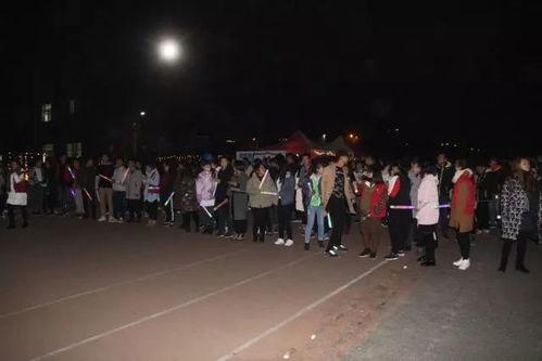 操场爆料事件视频,真相与争议的交织