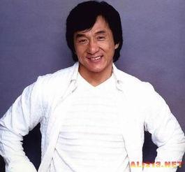 成龙娱乐圈八卦最新爆料,揭秘巨星背后的惊人真相  第2张